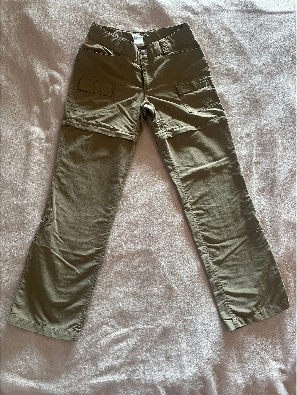 The North Face Convertible Hiking Pants to Shorts - Size 4 Regular - Khaki